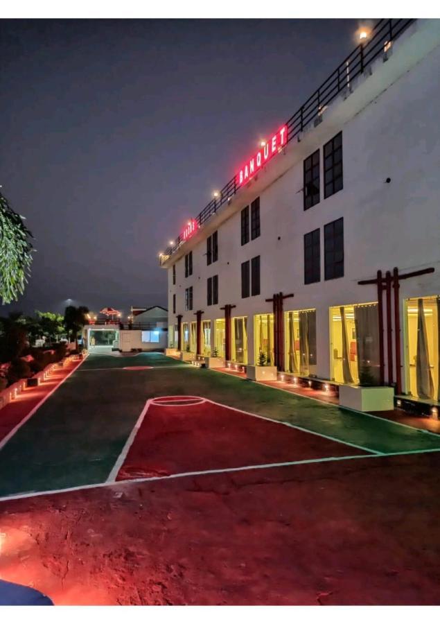 Gods County Hotels & Resorts Tarapith Dış mekan fotoğraf