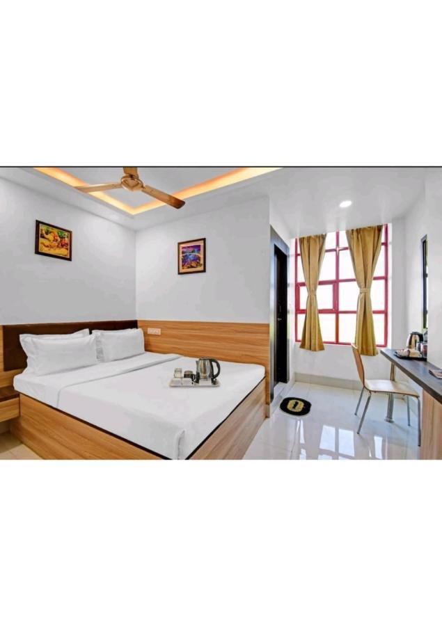 Gods County Hotels & Resorts Tarapith Dış mekan fotoğraf