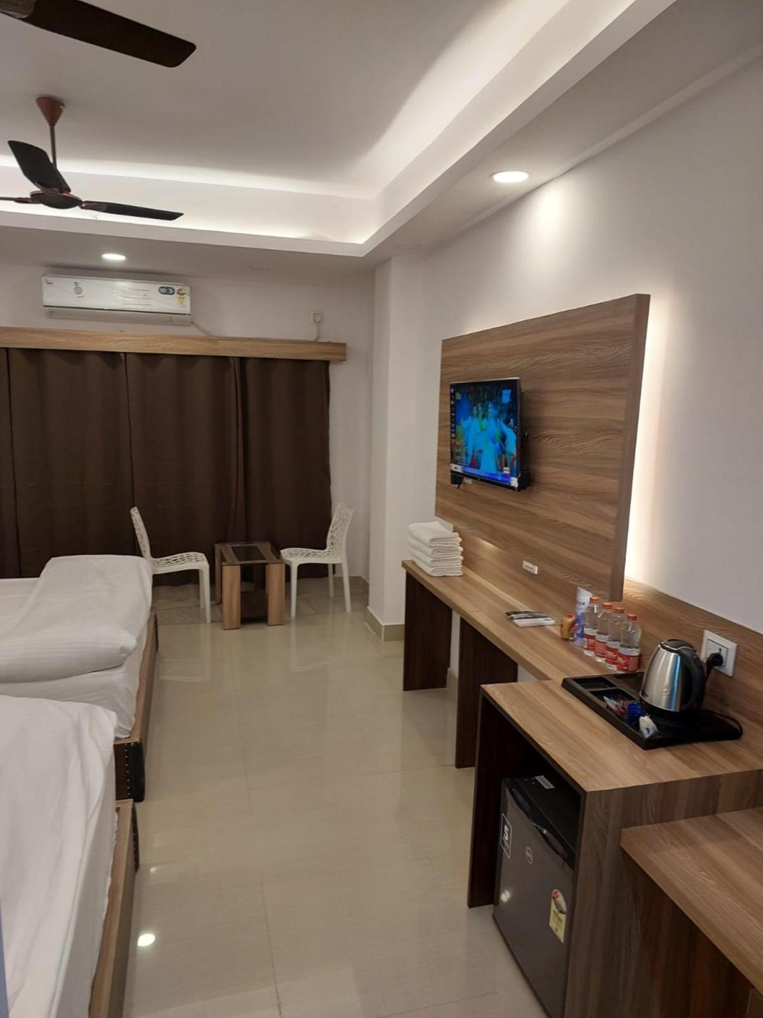 Gods County Hotels & Resorts Tarapith Dış mekan fotoğraf